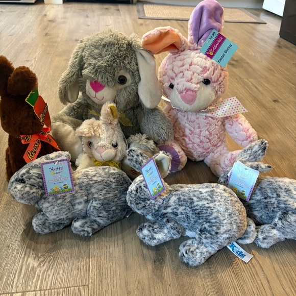 Easter Bunny Plush Lot Of 7 CVS Brand NWT Mixed Sizes Spring Lovey Cottondale - Picture 1 of 14